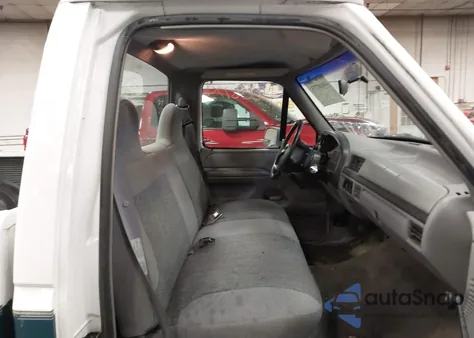 1996 Ford F150 z USA, uszkodzony, nr VIN 2FTEF15N5TCA69746